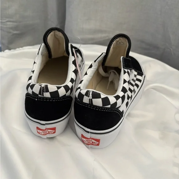 Vans Black and White Checkerboard Sneakers NWT - Picture 5 of 7